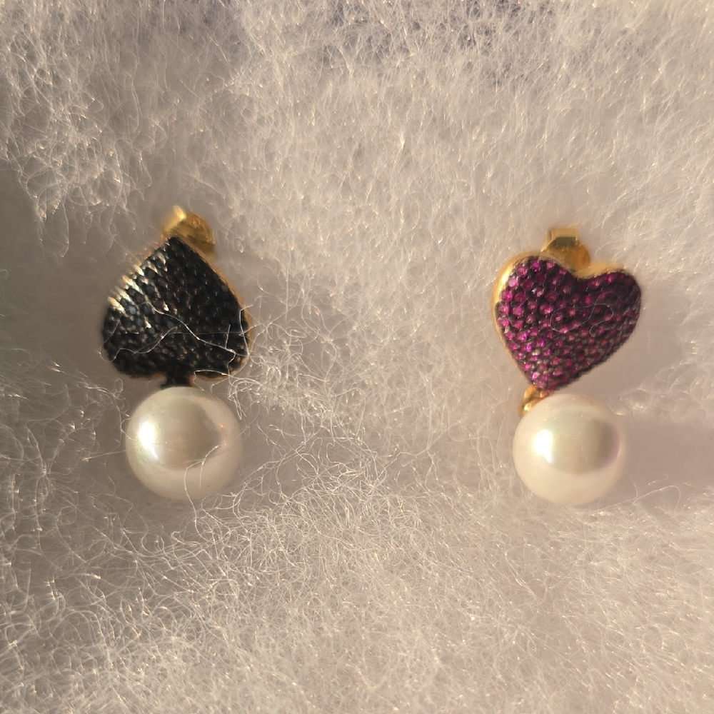 Black and Red Hearts And Faux Pearl  Stud Earrings.